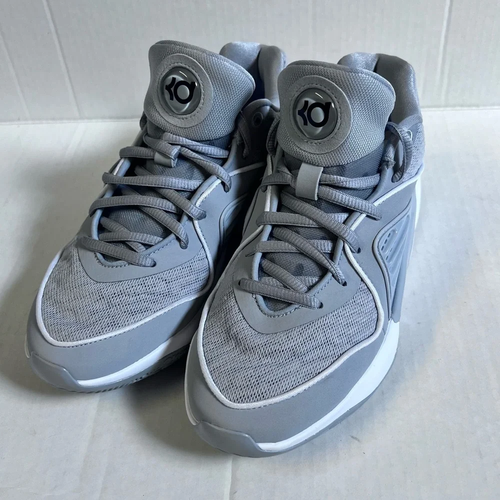 Nike Kevin Duran basketball shoes size‎ 6.5